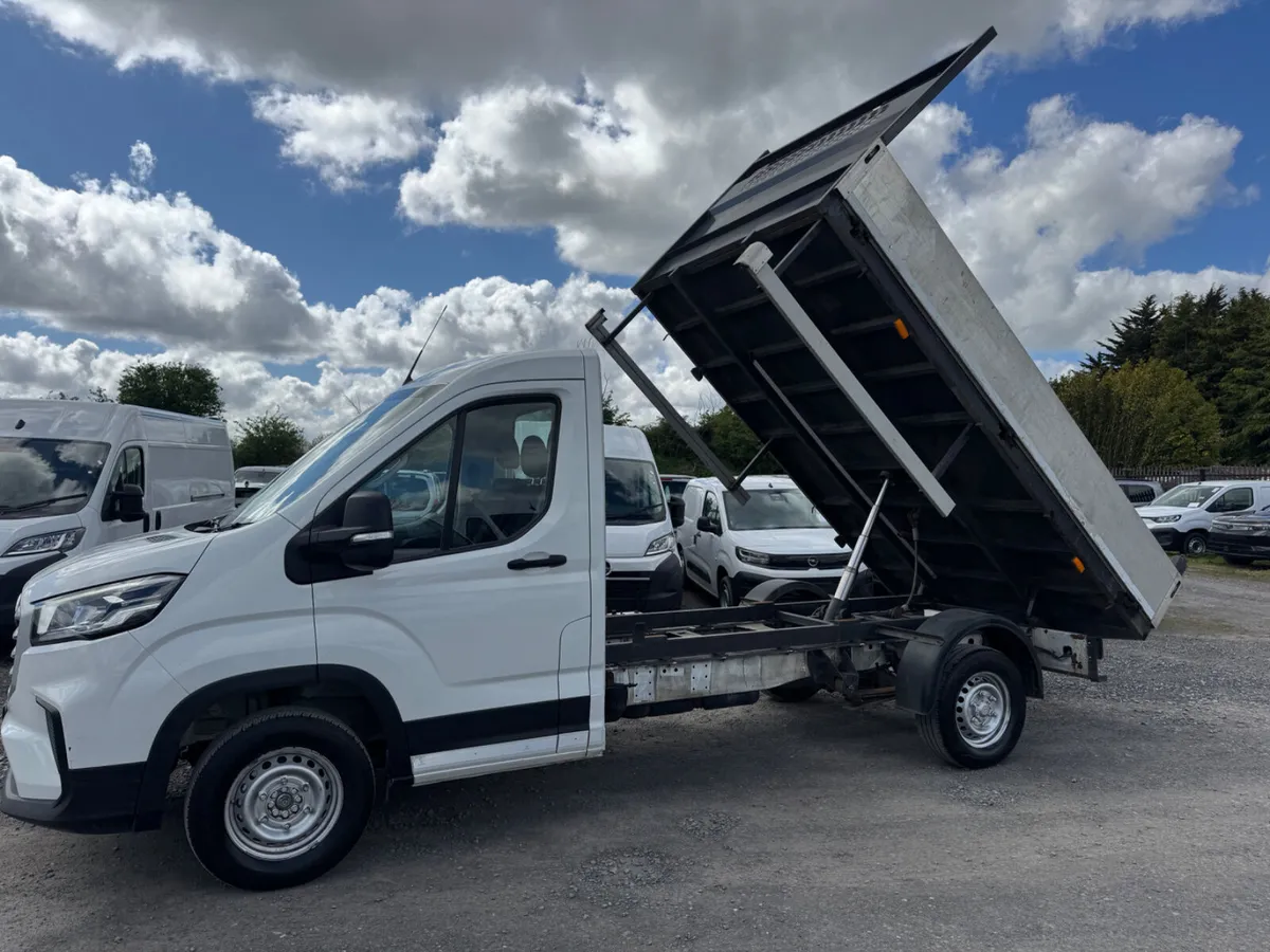 Maxus DELIVER 9 tipper - Image 4