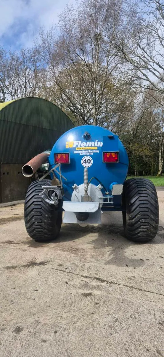 Slurry tanker - Image 3