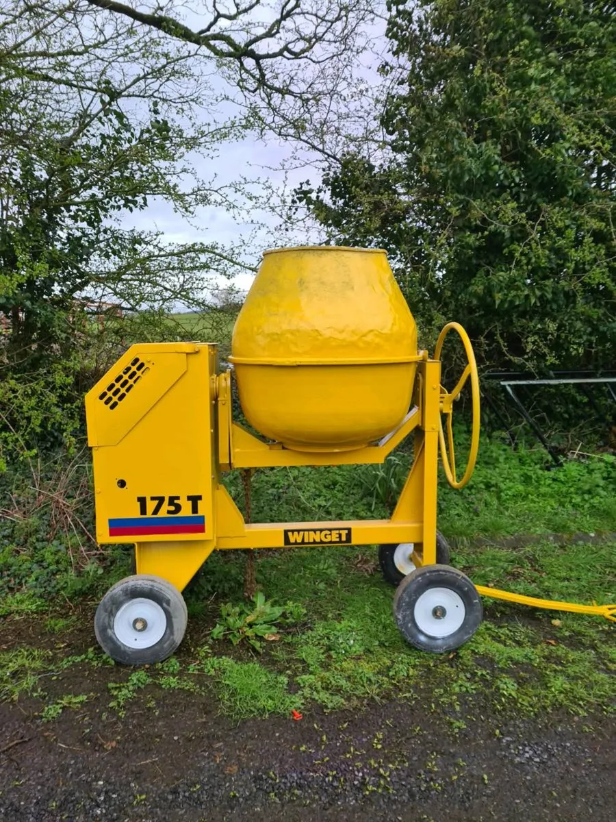 Diesel  cement mixer - Image 2