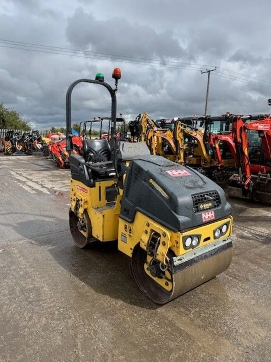 BOMAG BW90 TWIN DRUM ROLLER - Image 2