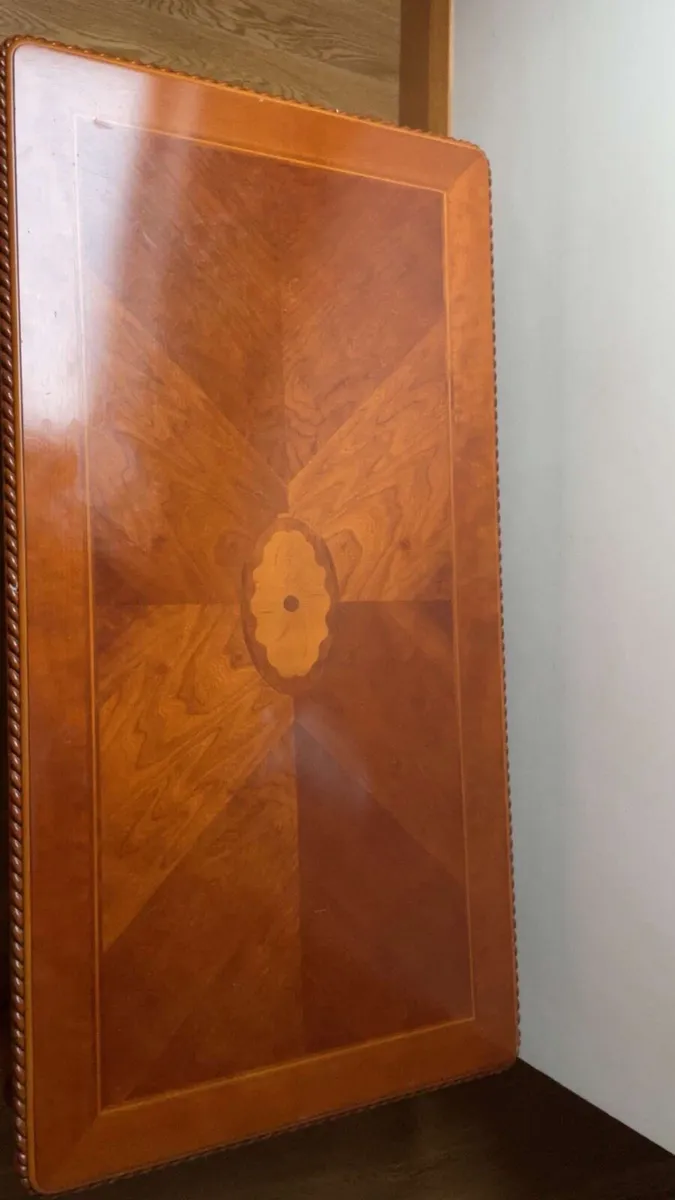 Coffee table for sale - Image 1