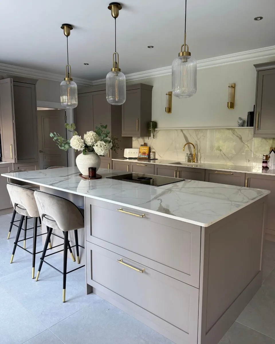 Nearly New Kitchen for Sale – Excellent Condition - Image 2