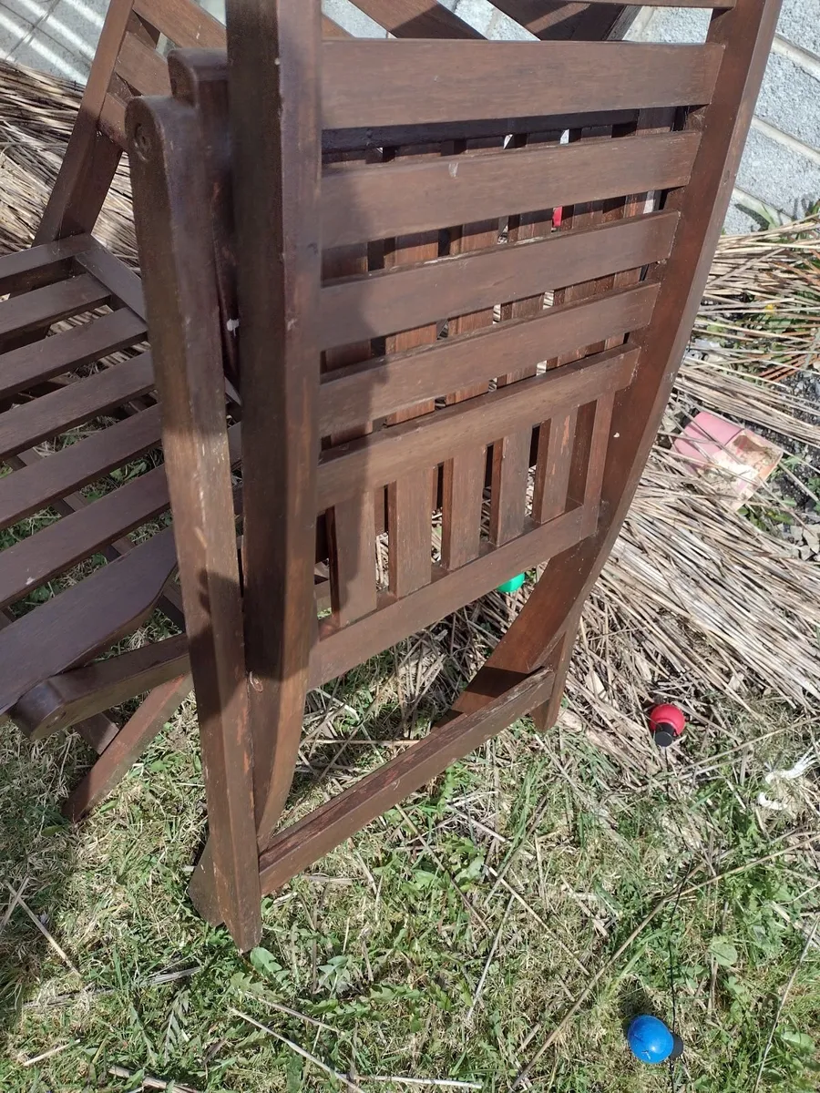 Garden/patio wooden foldup chairs - Image 3