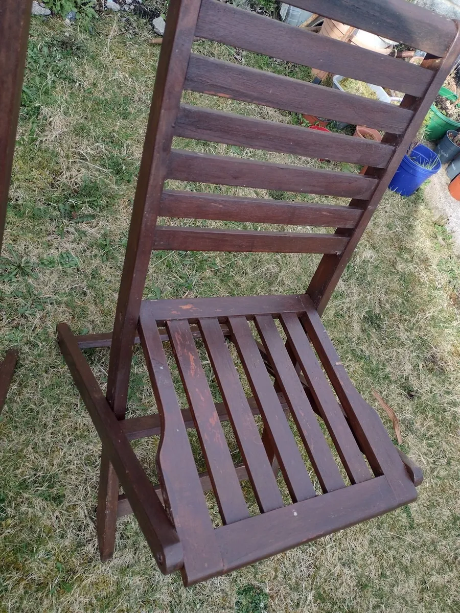 Garden/patio wooden foldup chairs - Image 1