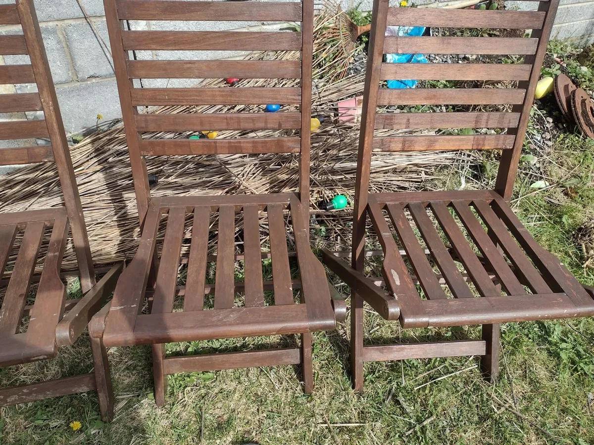 Garden/patio wooden foldup chairs - Image 4
