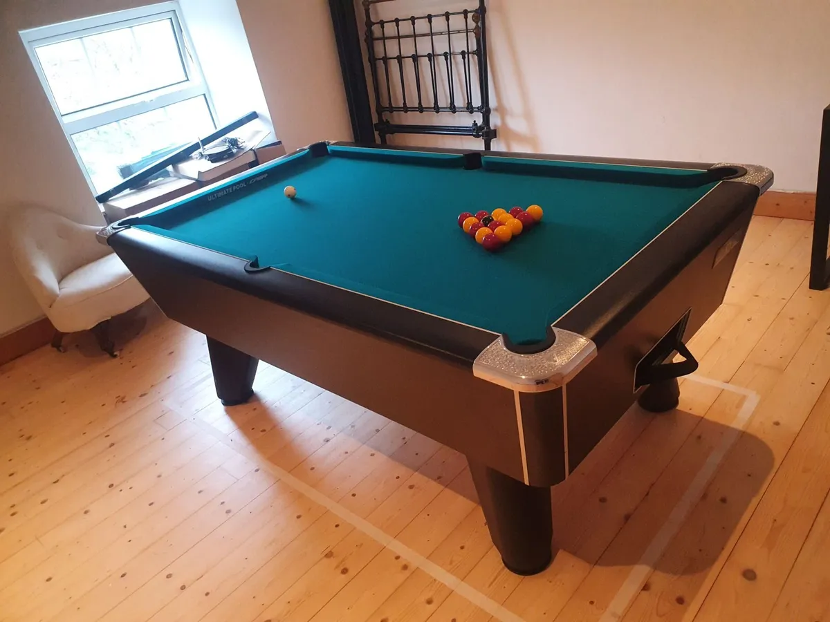 Pool table - Image 4