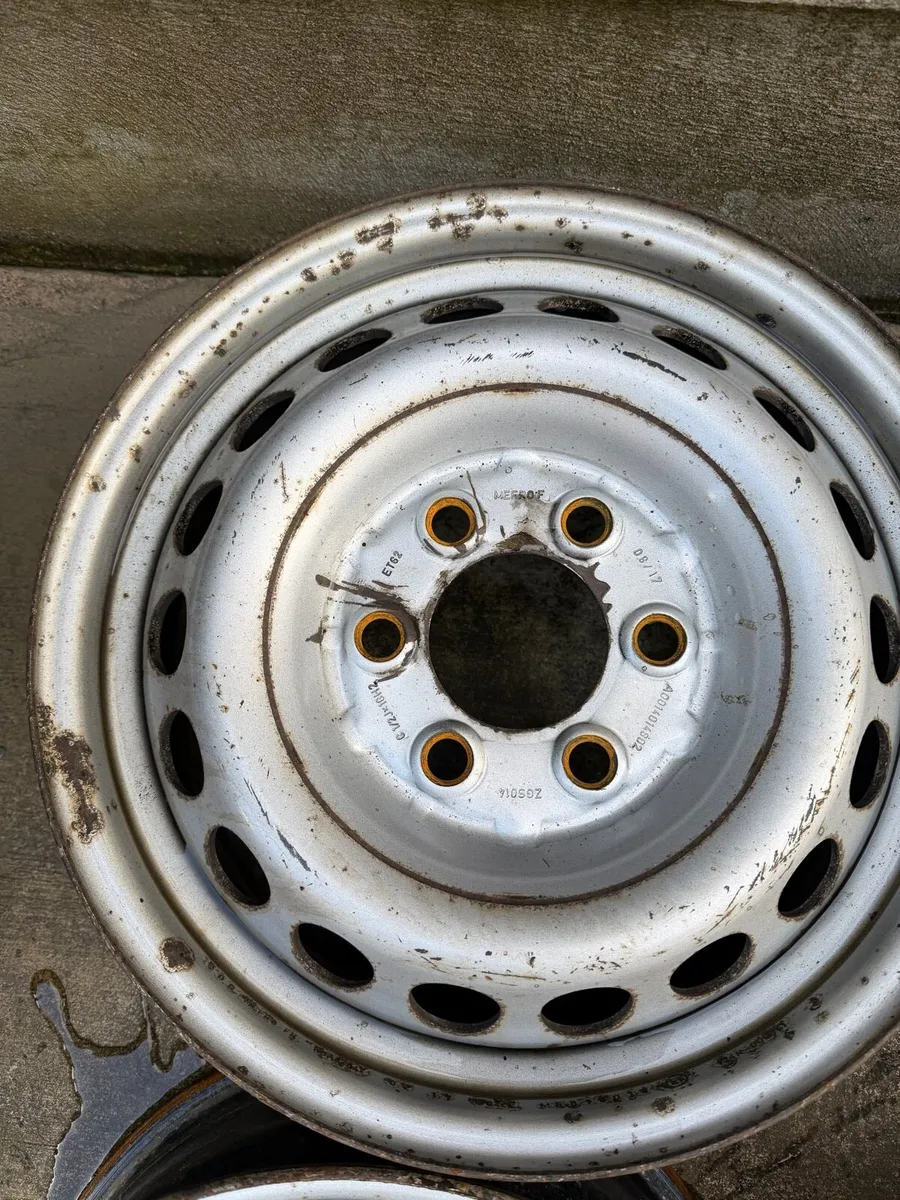 Mercedes Sprinter Steel Wheels - Image 4