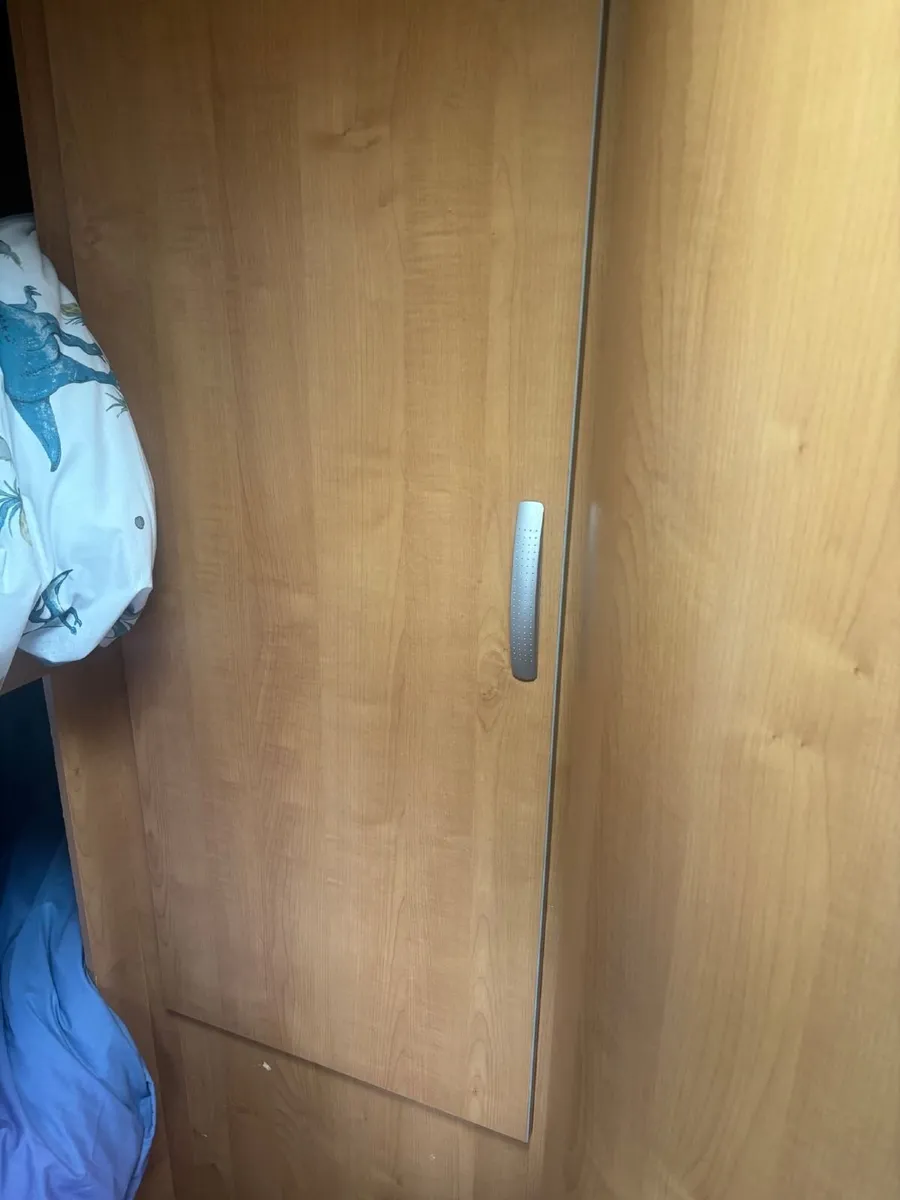 2009 Motorhome - Image 4