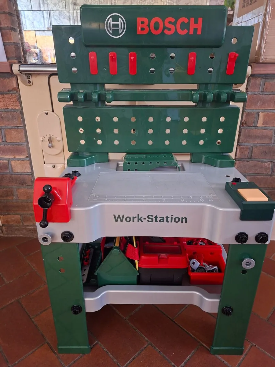 Kids toys / tool bench / workbench - Image 3
