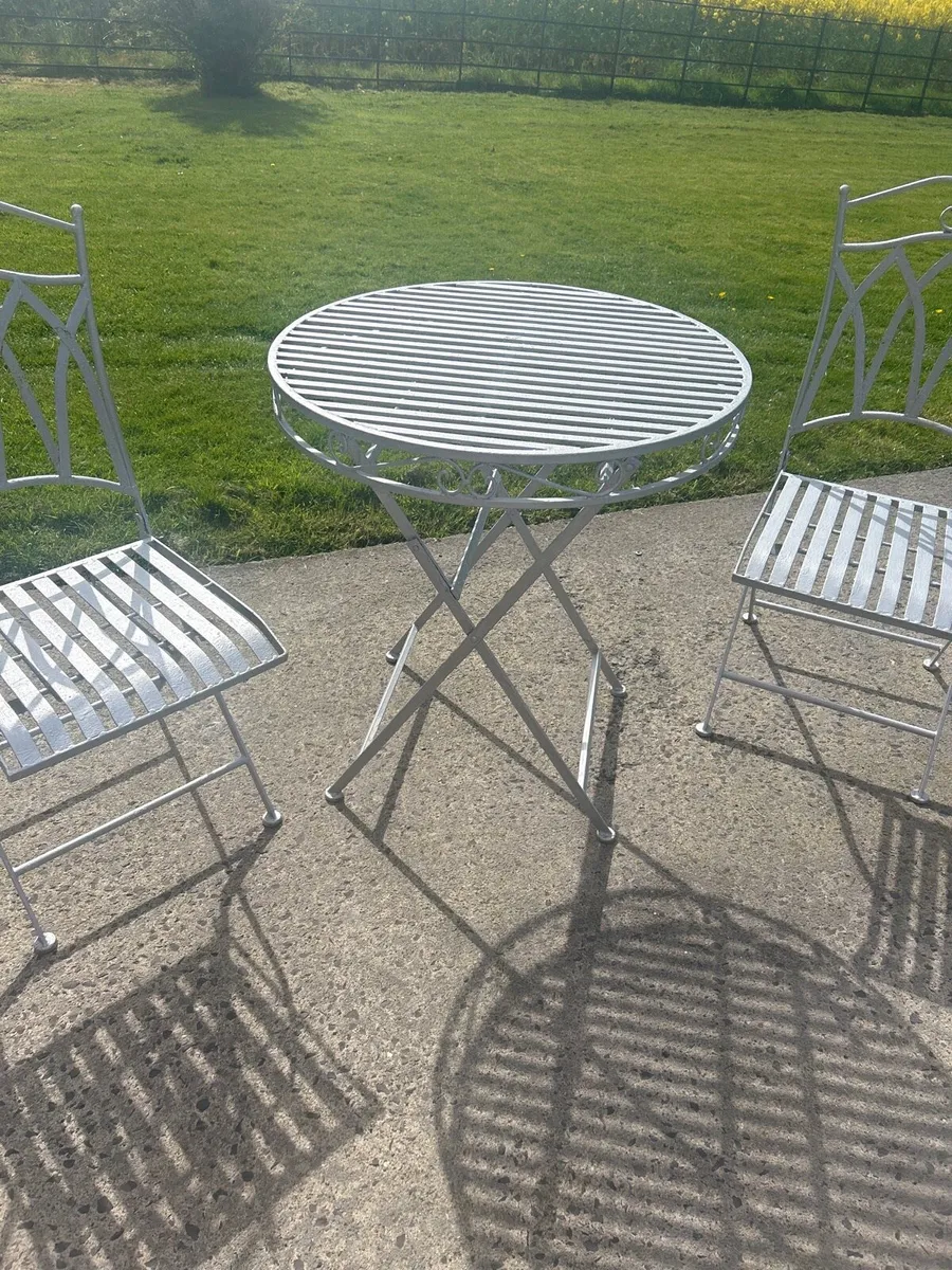 3 piece patio furniture - Image 1