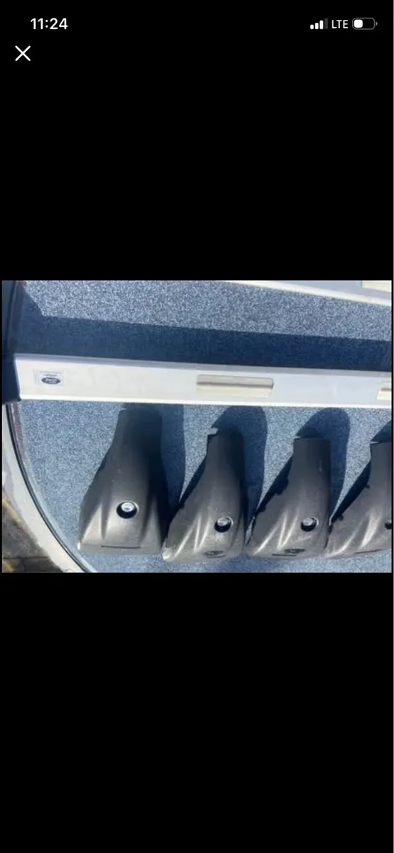 Ford SMAX 2017 Roof Bars - Image 2