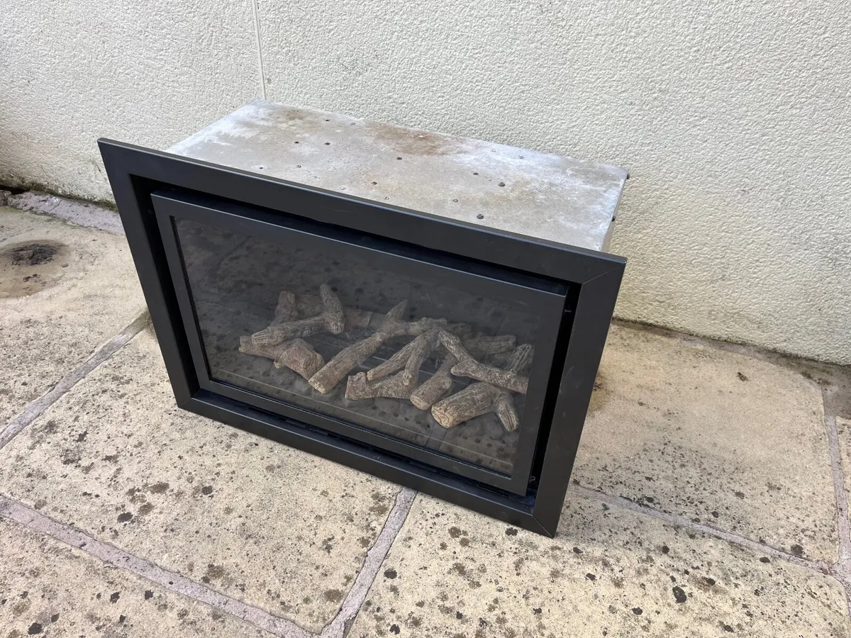 Gas fire - Image 3