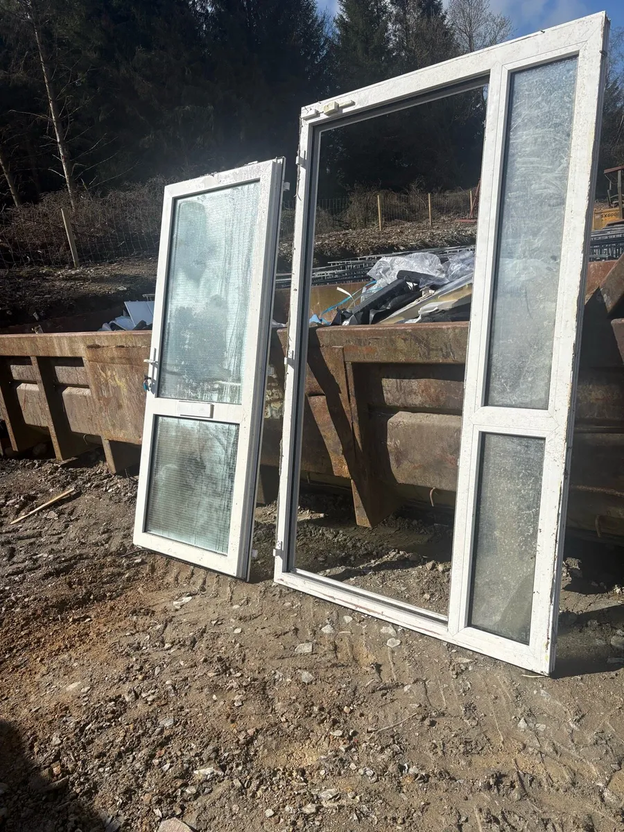 PVC door and frame - Image 2