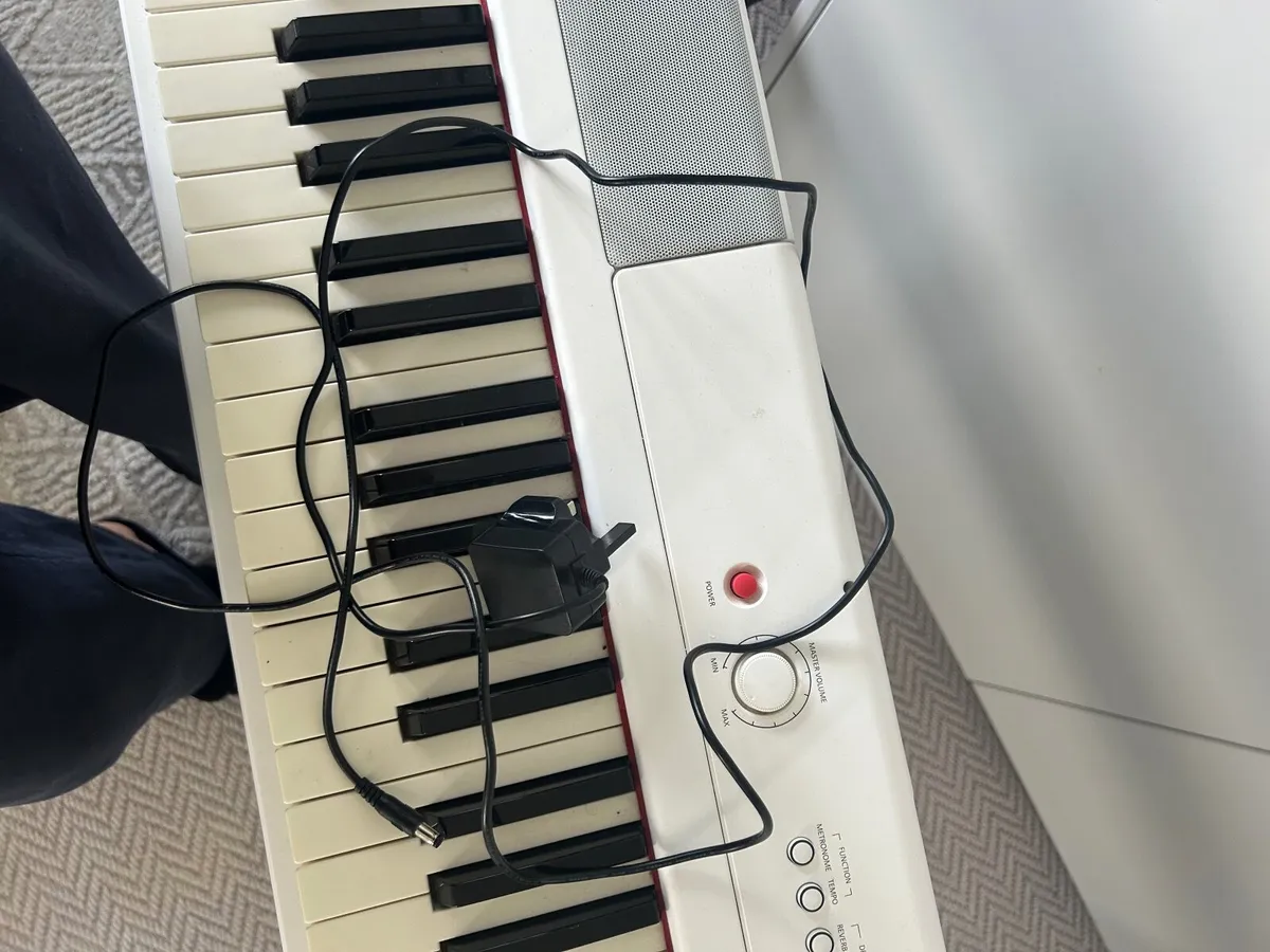 SDP-2 Gear4music electric stage piano - Image 4