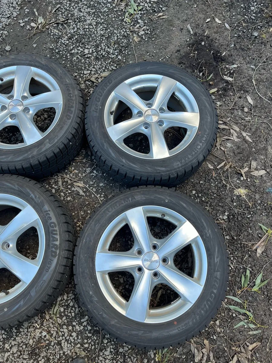 16’ VW Golf Caddy 5x112 alloy wheels - Image 3