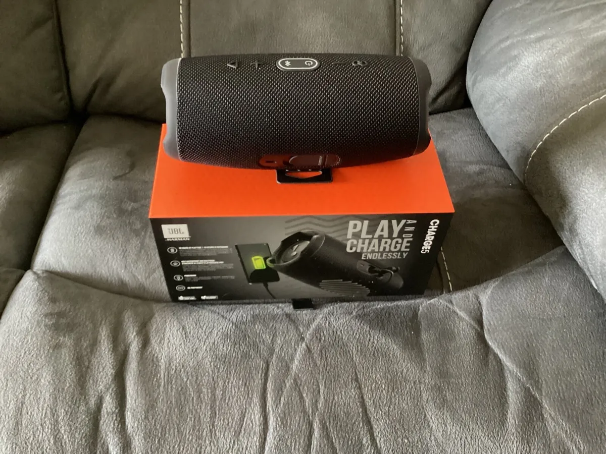 JBL Charge 5 Portable Bluetooth Speaker - Image 2