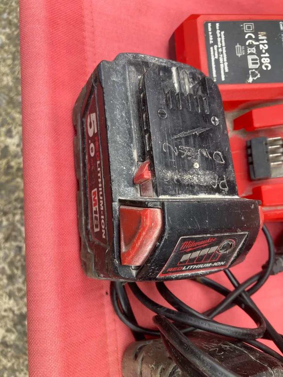 Milwaukee M18 Impact Wrench 1/2 - Image 4