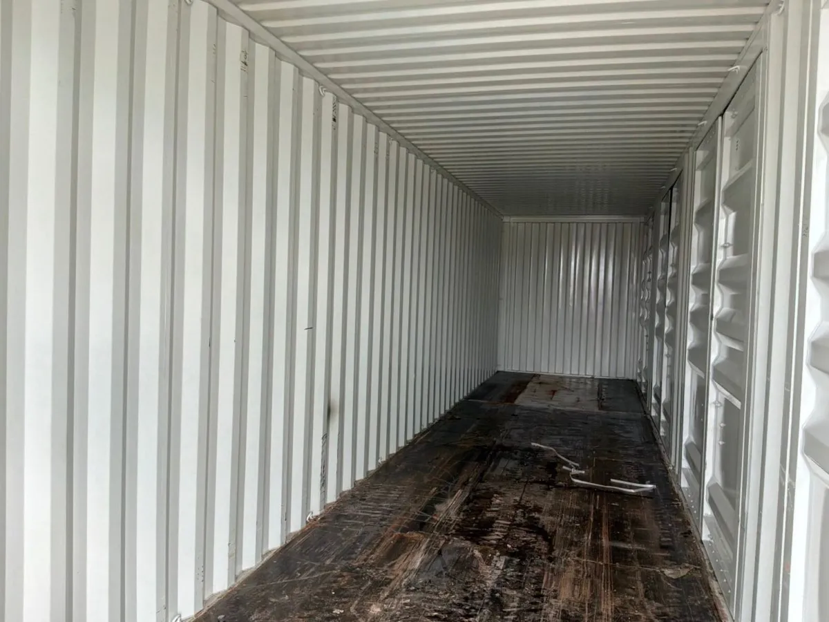 UNUSED 4 DOOR SHIPPING CONTAINER.....2210D. - Image 3