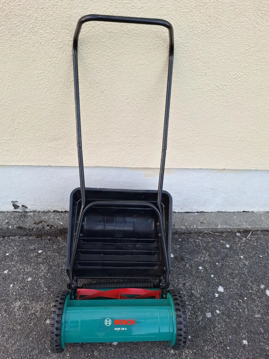 Push Lawn Mower - Image 2