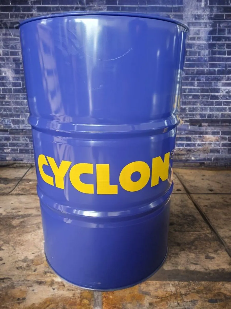 Lubricating Oils, Hydraulic oil, Engine Oil - Image 1
