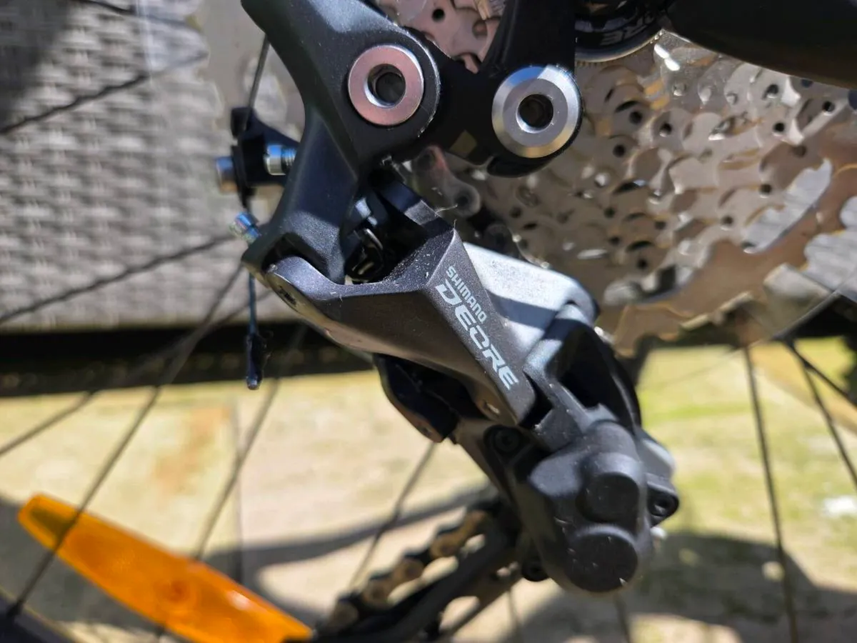 new ladies Trek FX 2 hybrid bike small - Image 2