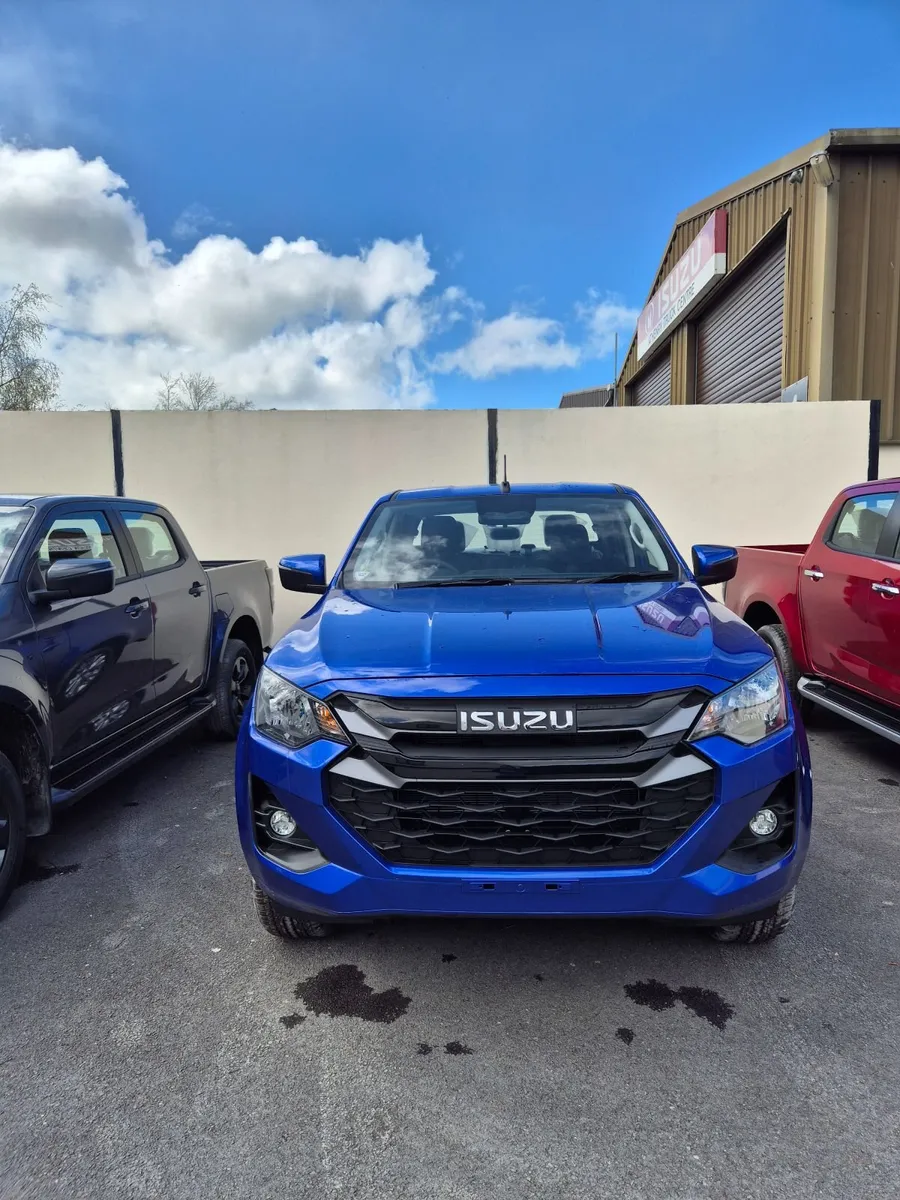 ISUZU DMAX L - Image 1