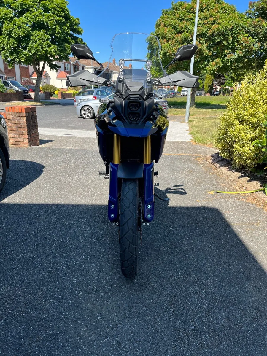 Motorcycle - Image 4