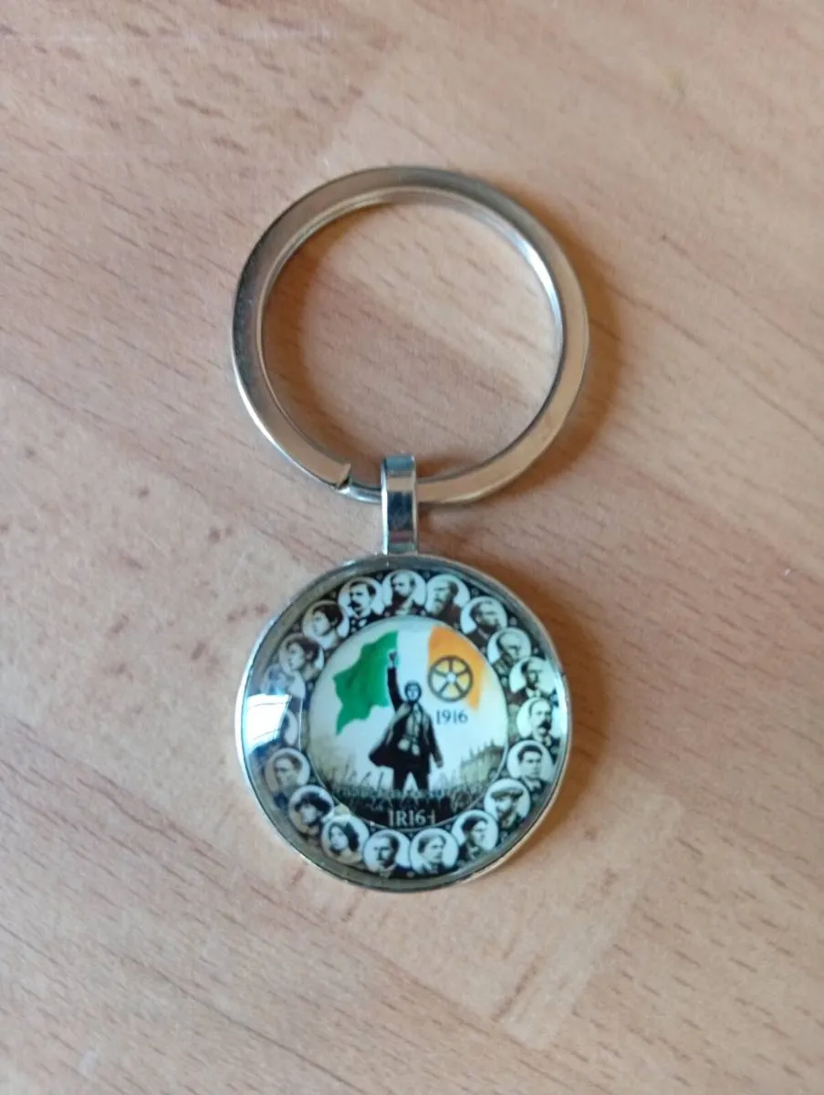 Irish memorabilia pack - Image 3