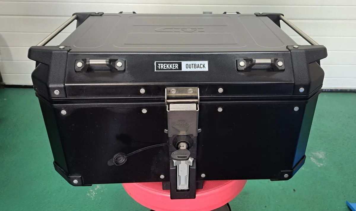 Givi (OBKN58B) Trekker Outback 58L Top Box - Image 1
