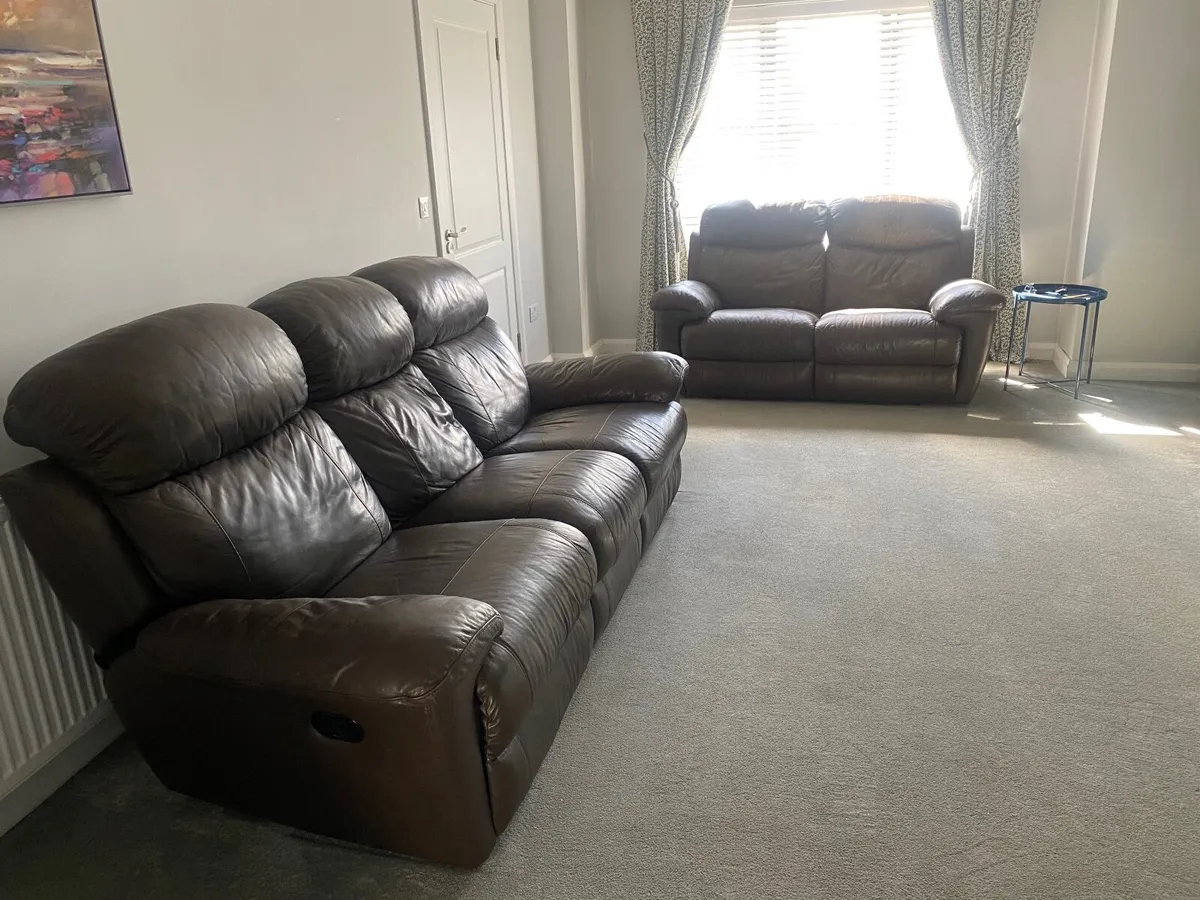 2 & 3 seater reclining sofas - Image 3