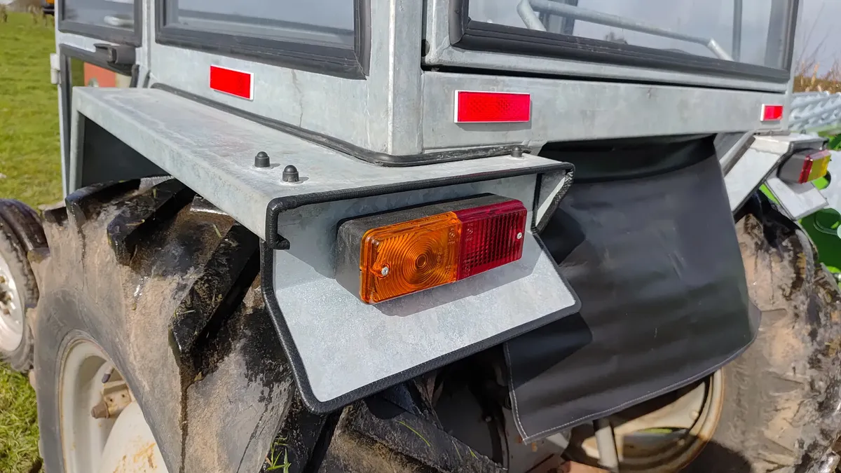 New cab fully galvanized - Image 4