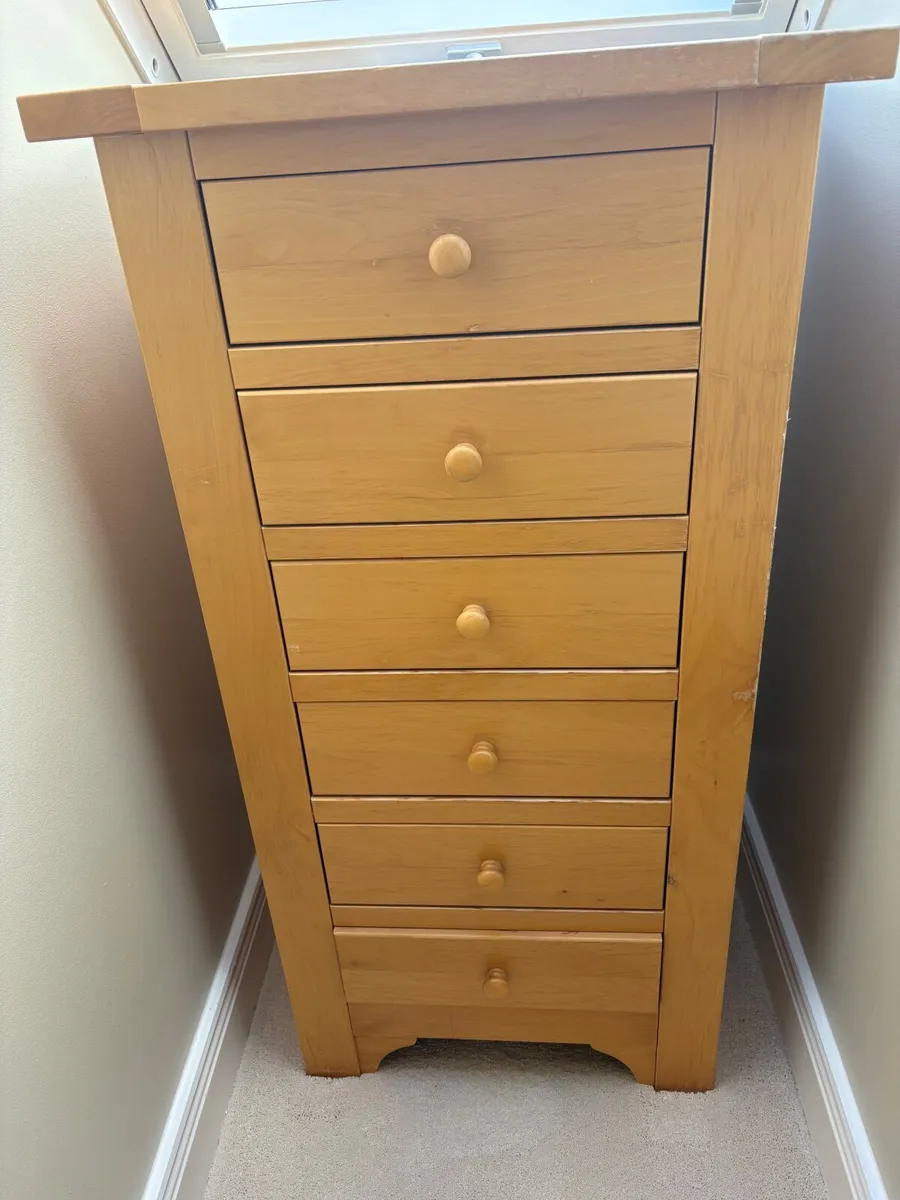 Tallboy chest of drawers - Image 1