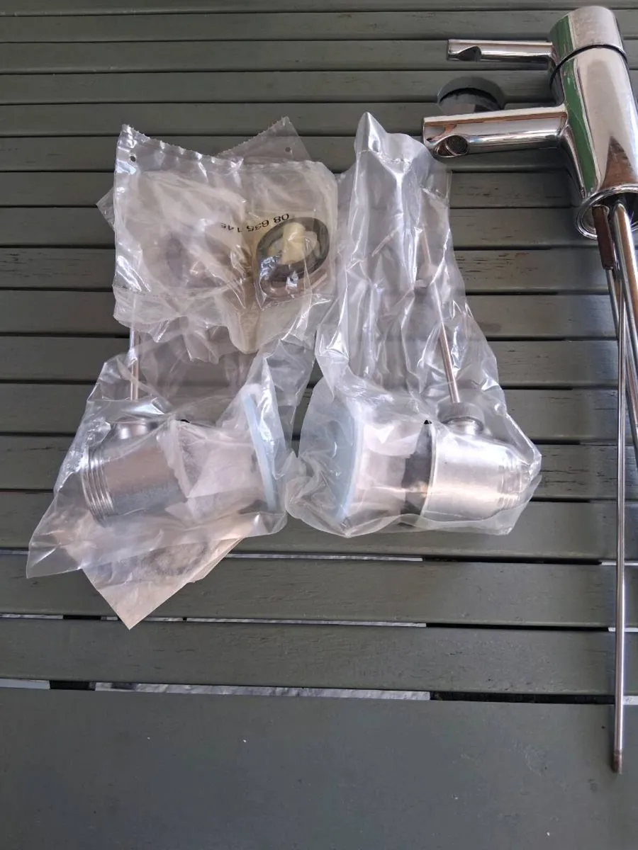 New mixer taps - Image 4