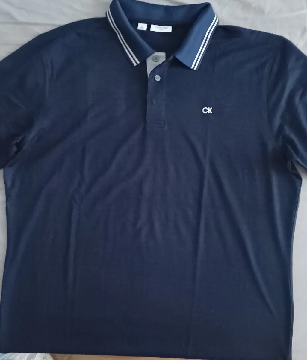 3 Branded Golf Polo Shirts - Image 3