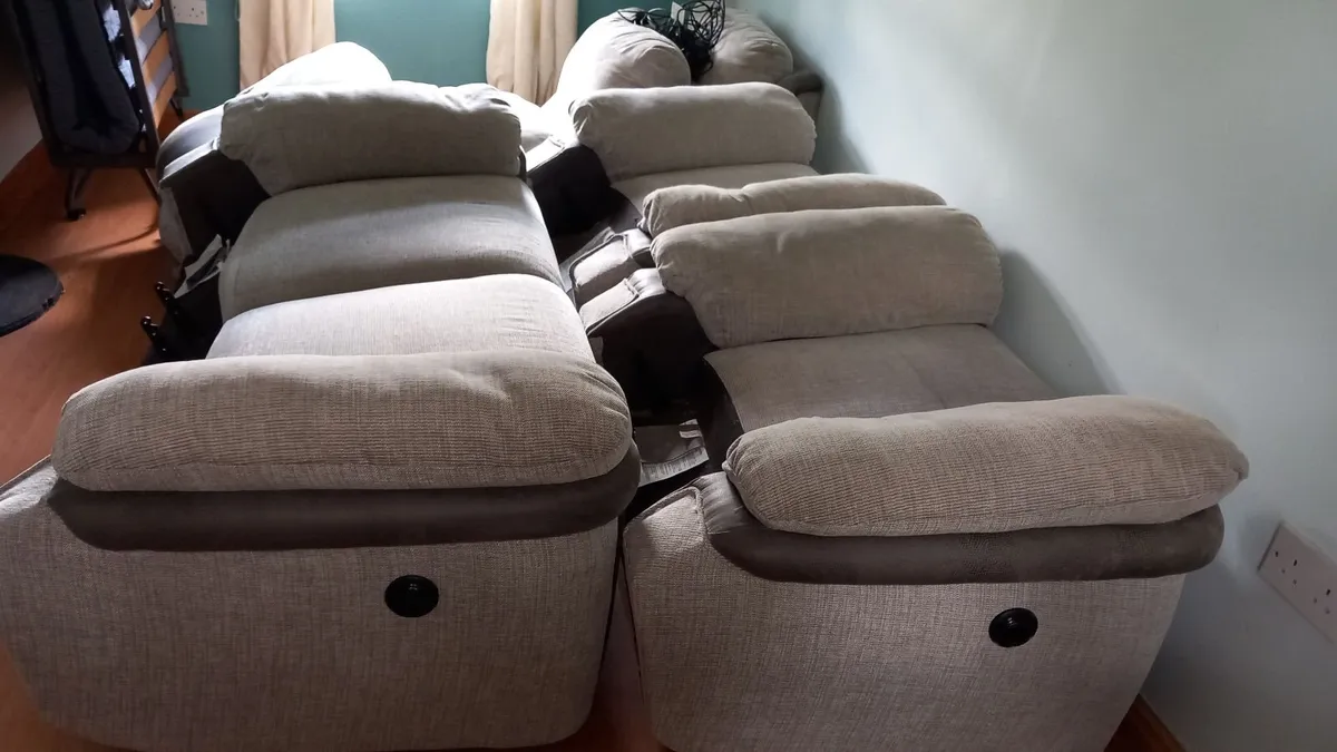 House content - Image 4