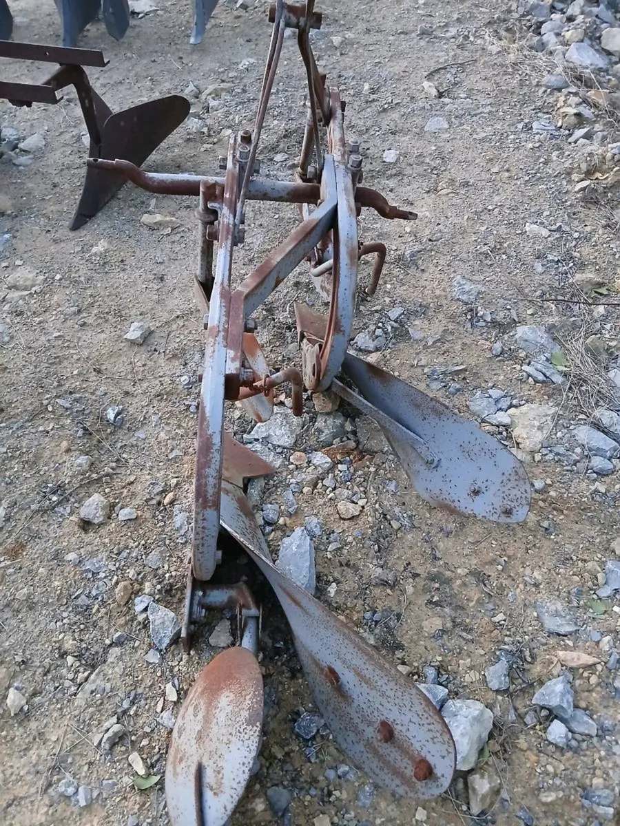Ferguson 2 furrow plough - Image 4
