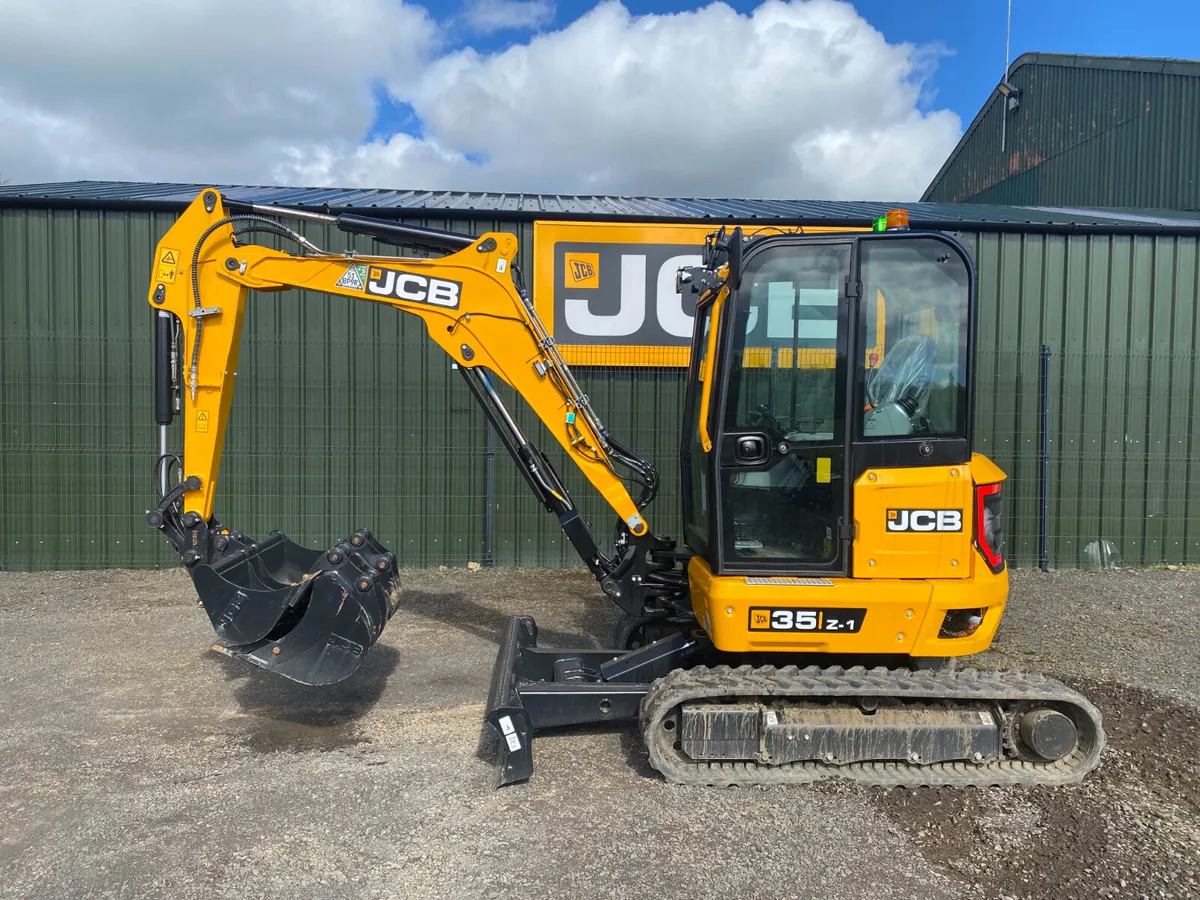 NEW JCB 35Z PLUS MINI DIGGER YEAR 2025 - Image 1