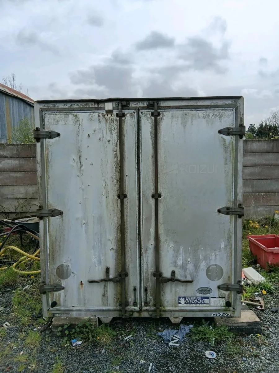 Sheds and containers - Image 2