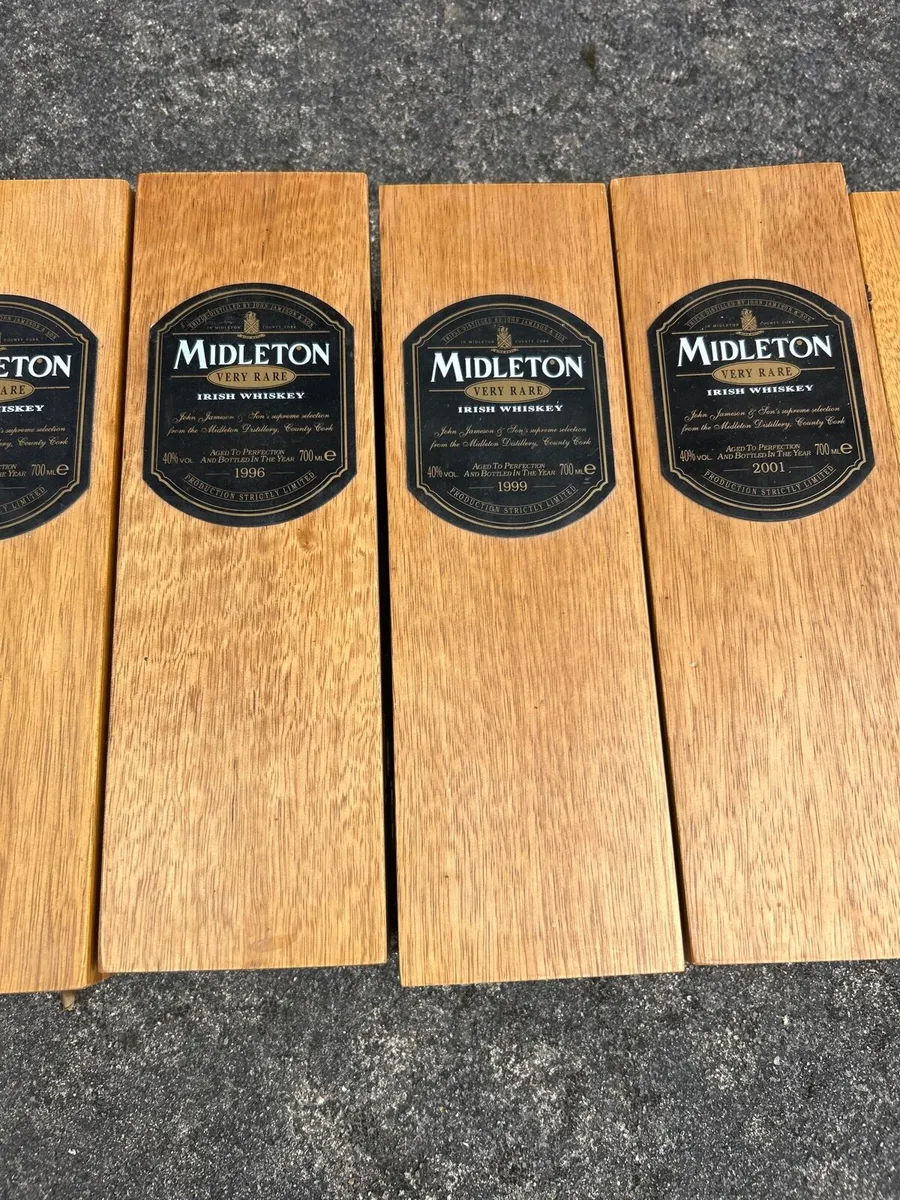 Middleton rare whiskey boxes - Image 3