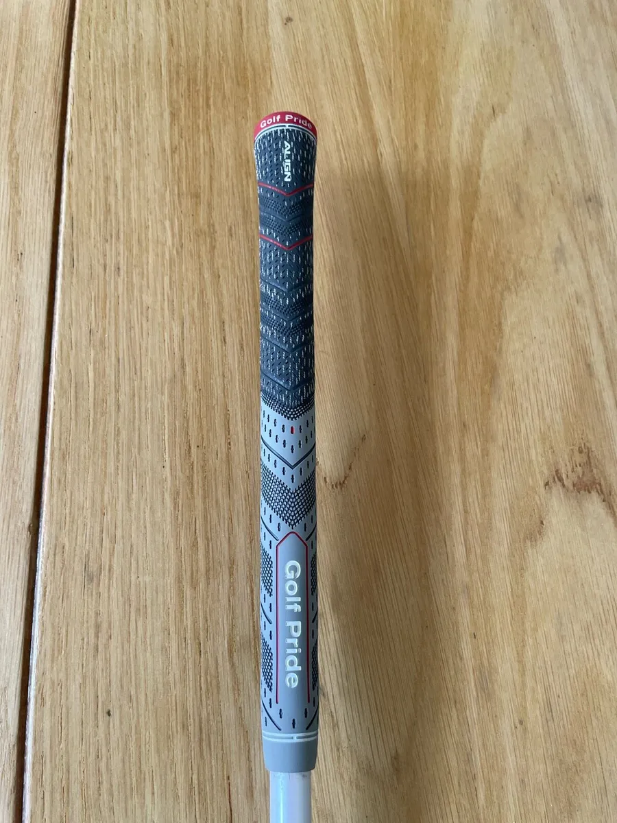 Titleist U505 2 Iron Tour Ad shaft - Image 4