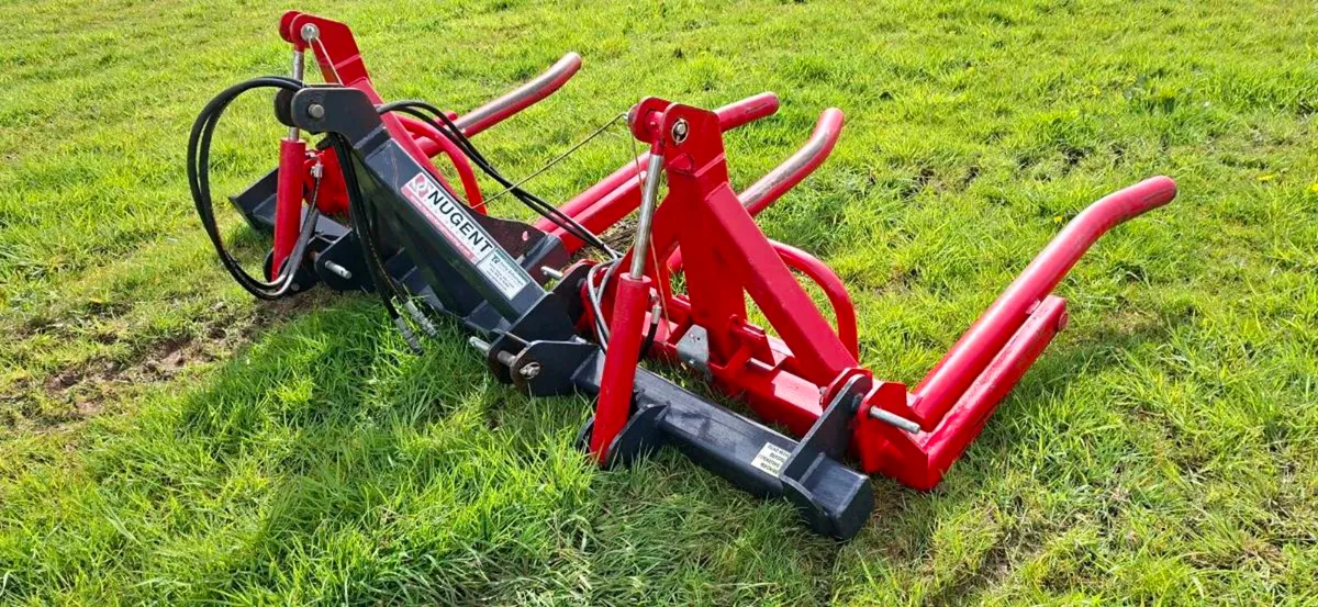 Nugent bale lifter and quicke bale grab. - Image 4