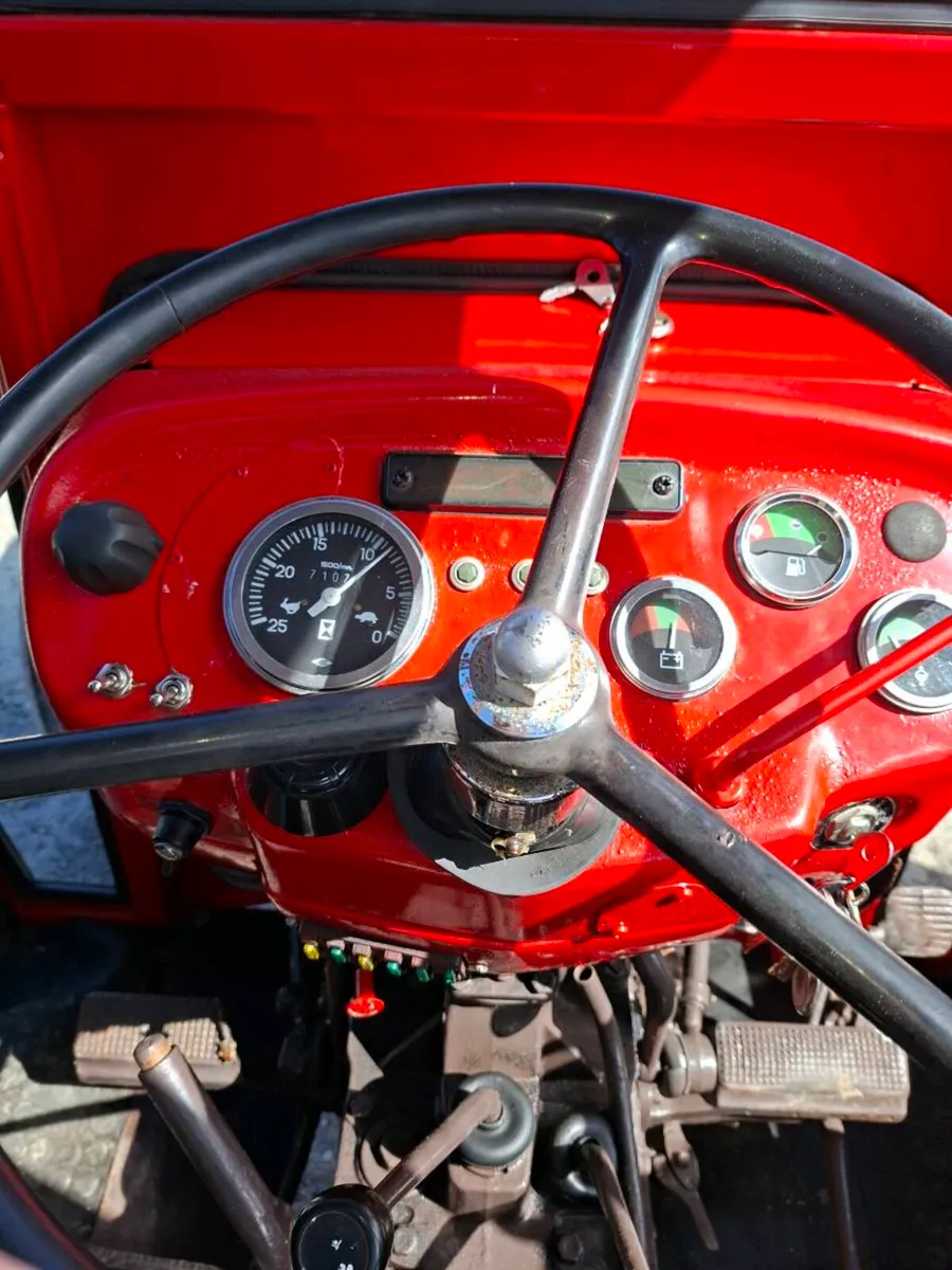 Tractor - Image 4