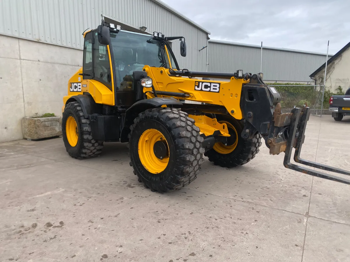 2023 JCB TM320s - Image 4