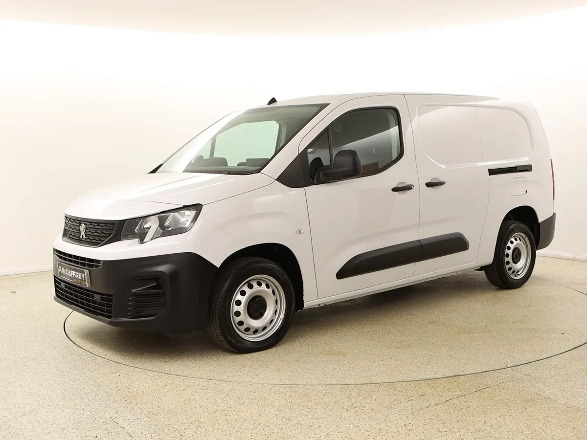 2023 Peugeot Partner 1.5 HDI Professional XL LWB - Image 3