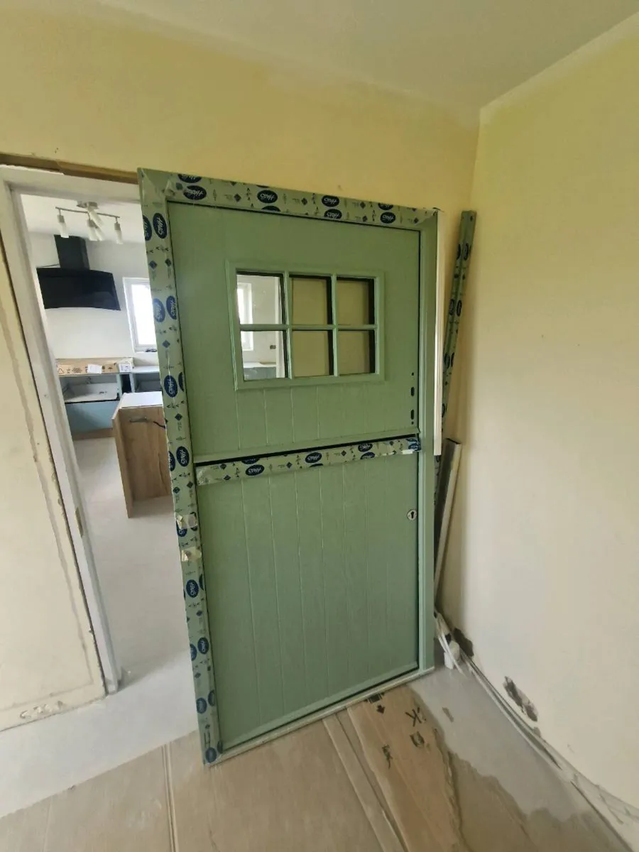 Composite front door - Image 1