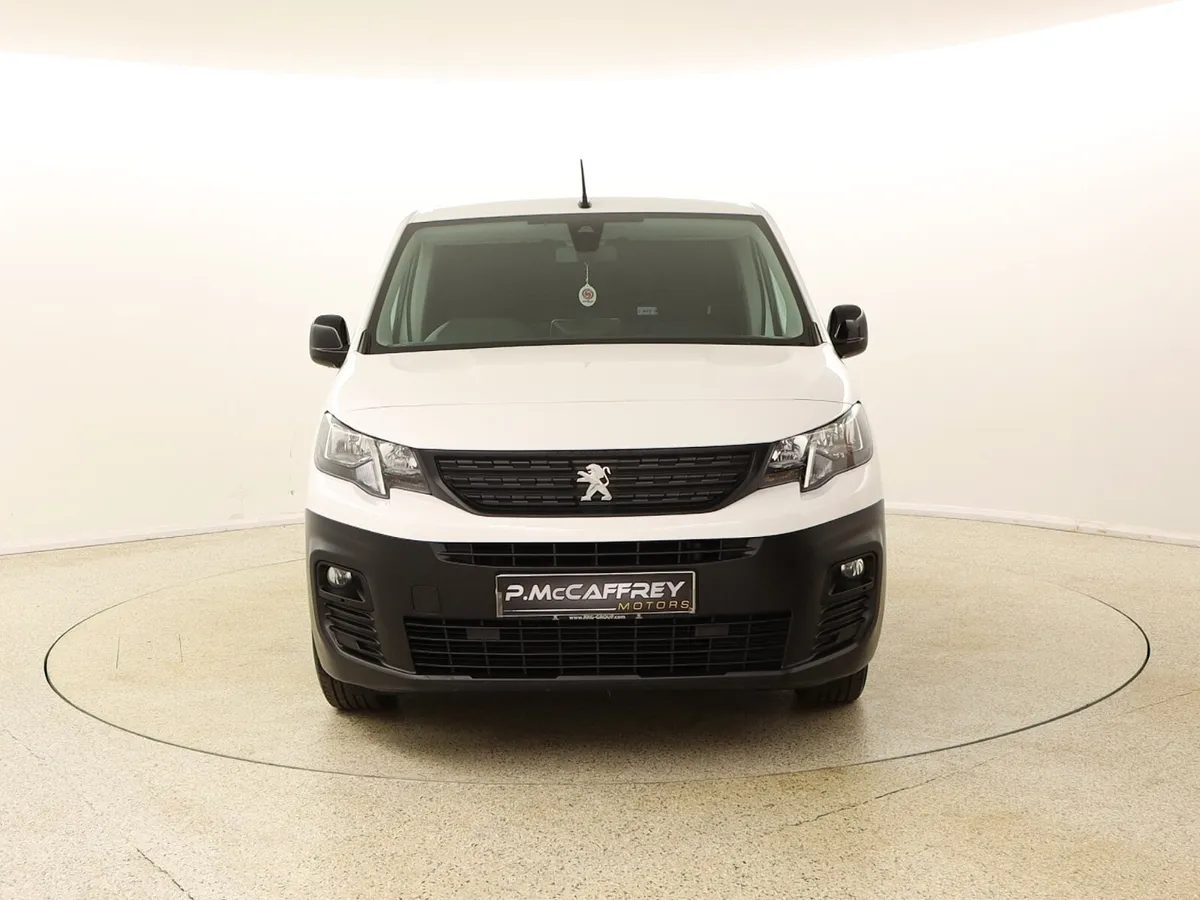 2022 Peugeot Partner 1.5 HDI Professional 3 seater - Image 2