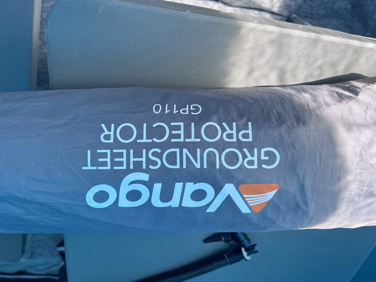 Camping equipment - Image 4