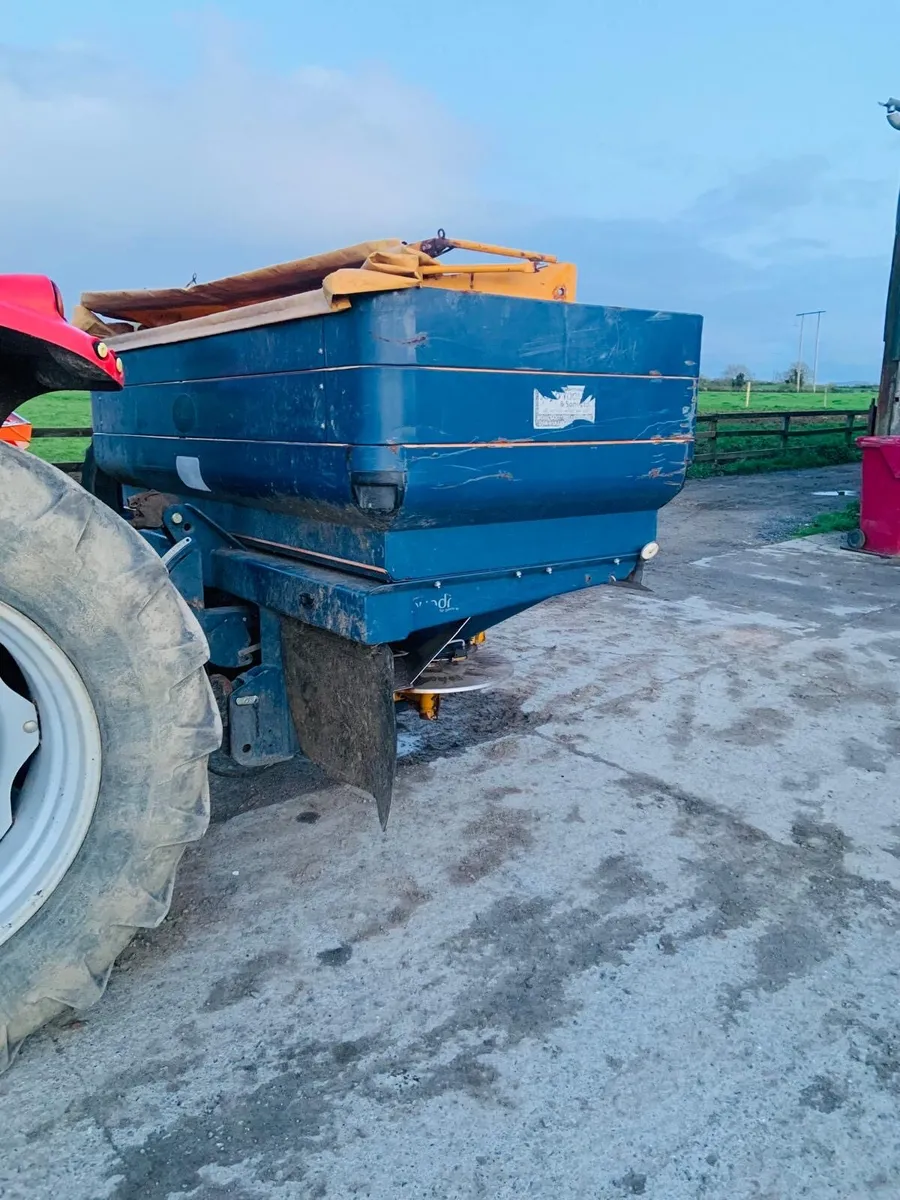 Bogballe and Rauch Fertiliser Spreaders - Image 2