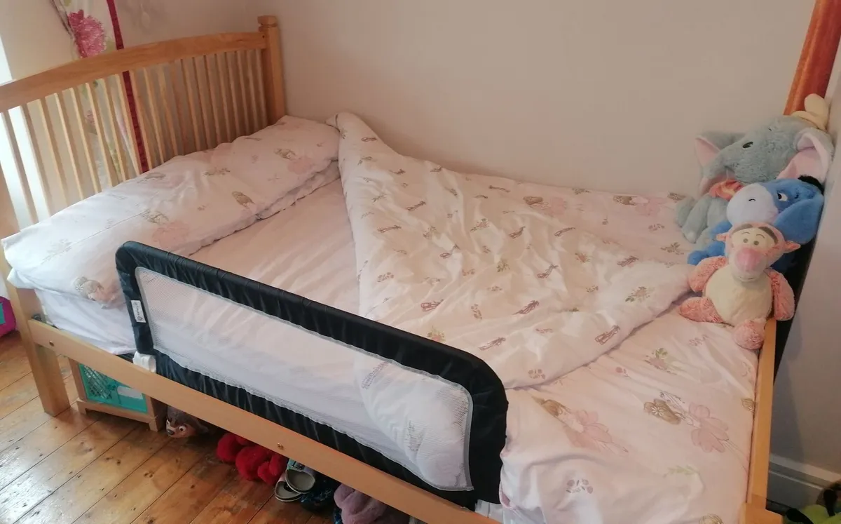 Double bed and mattress - Image 3