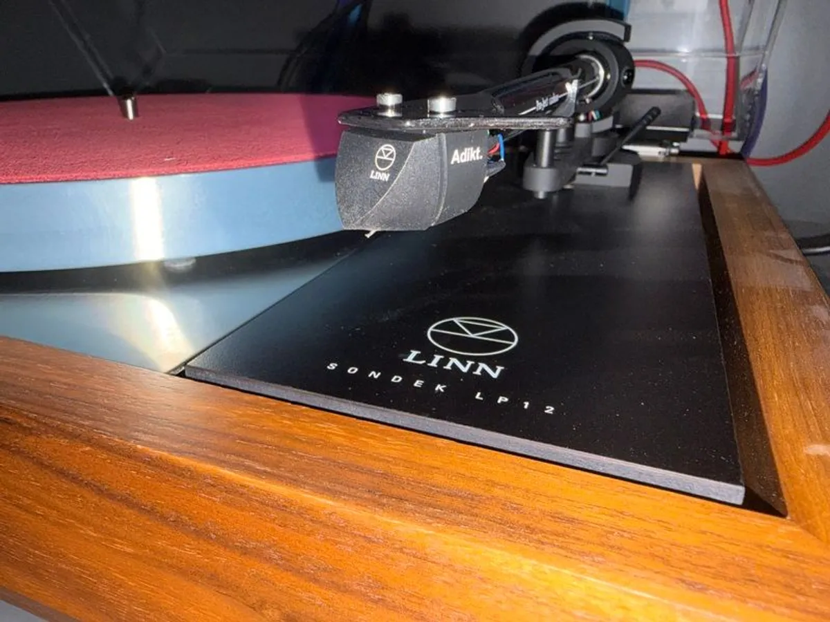 Linn Majik LP12 Turntable  Pro-Ject 9cc Tonearm Linn Adikt Cartridge Excellent Condition - Image 2